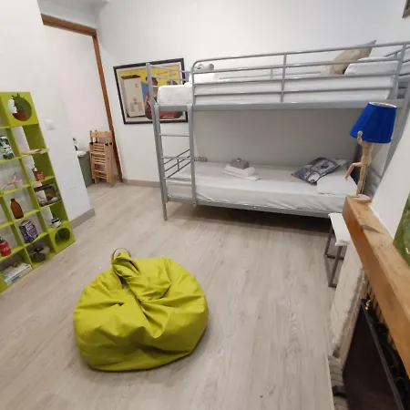 Barbatuke - Art & Hostel Pensionat Málaga