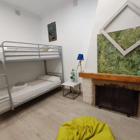 Barbatuke - Art & Hostel Málaga