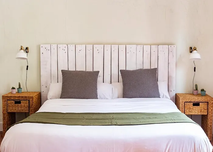 Гостевой дом Barbatuke - Art & Hostel